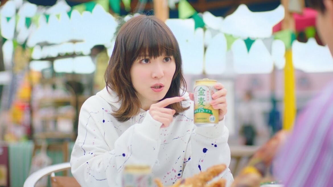 金麦〈糖質75％オフ〉『Ｗ受賞のうまさ』篇 15秒 松岡茉優 矢本悠馬 サントリー CM