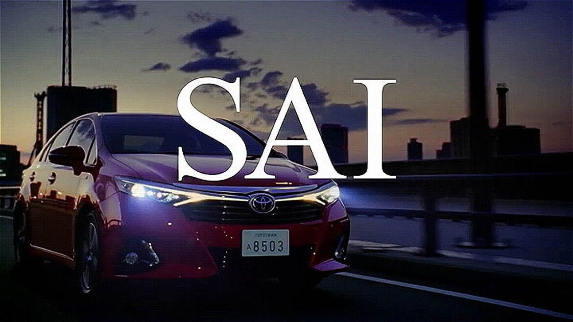 いいなCM トヨタ　SAI　TOYOTOWN　真木よう子　「女の正体」篇