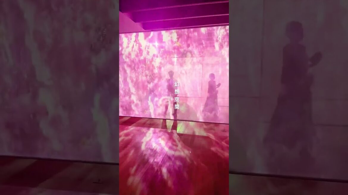 東京都庭園美術館、蜷川実花「瞬く光の庭」/アート鑑賞