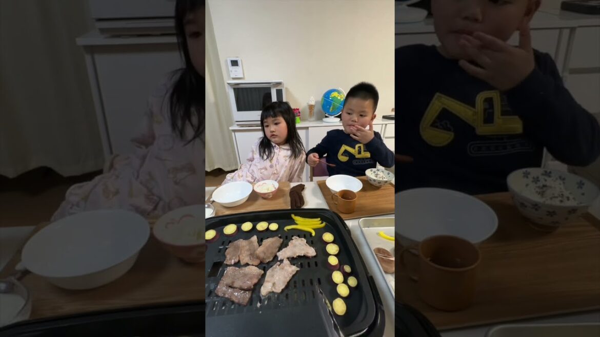 焼肉で合格祝い！話題がなんか微妙すぎて変な空気に・・・　＃Shorts  ＃自閉症　＃焼肉　＃合格祝い　＃変な空気