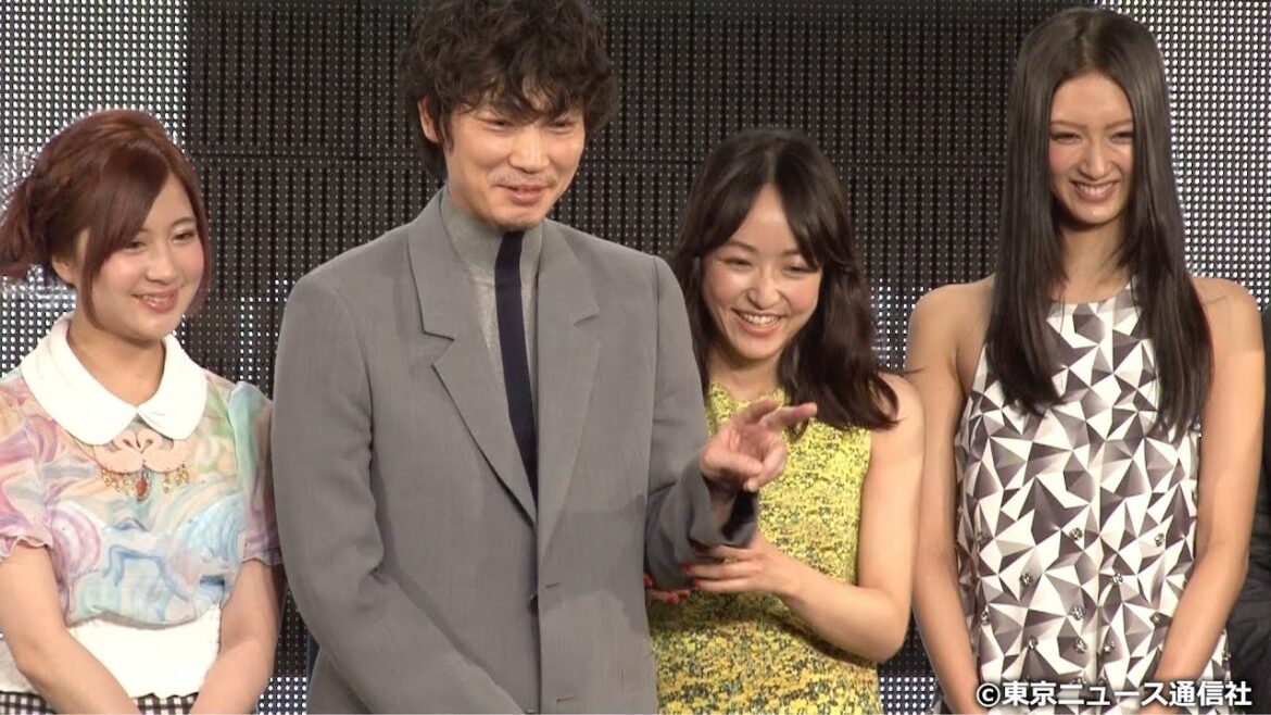 【TNS動画ニュース】綾野剛、トイレで途中退席...井上真央は「『綾野剛、トイレへGO』って書かれる」とチクリ　映画「白ゆき姫殺人事件」トークイベント