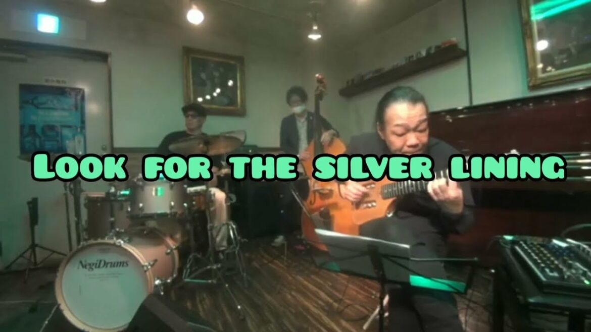 村山義光✕佐々木善暁✕鈴木泰徳   Look for the silver lining
