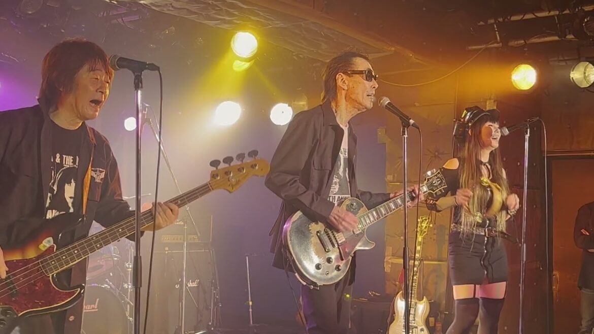 SHEENA & THE ROKKETS – アイラブユー – Shinjuku Loft, Tokyo, Japan 2022-11-23 RIP #MakotoAyukawa SHEENA & THE ROKKETS - アイラブユー - Shinjuku Loft, Tokyo, Japan 2022-11-23 RIP #MakotoAyukawa