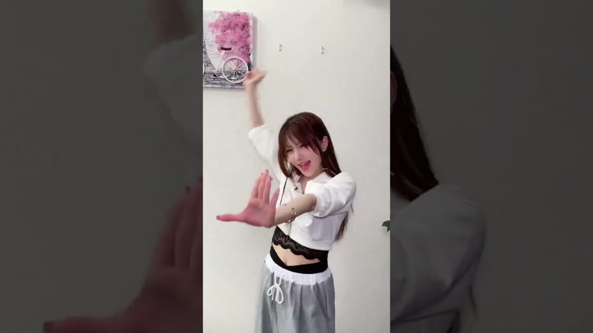 田中れいな 『KNOCK - LEE CHAE YEON』