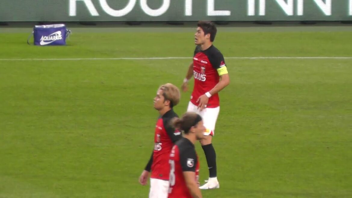 伊藤敦樹のパスに酒井宏樹が合わせ、同点ゴール！ 浦和レッズ vs サンフレッチェ広島 2023年5月31日 Jリーグ