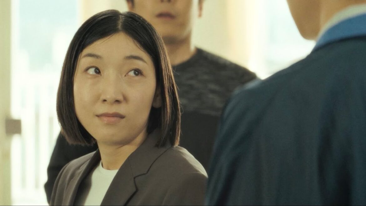 安藤サクラ、担任の永山瑛太に「息子さん、いじめやってますよ」と言われ…／映画『怪物』本編映像