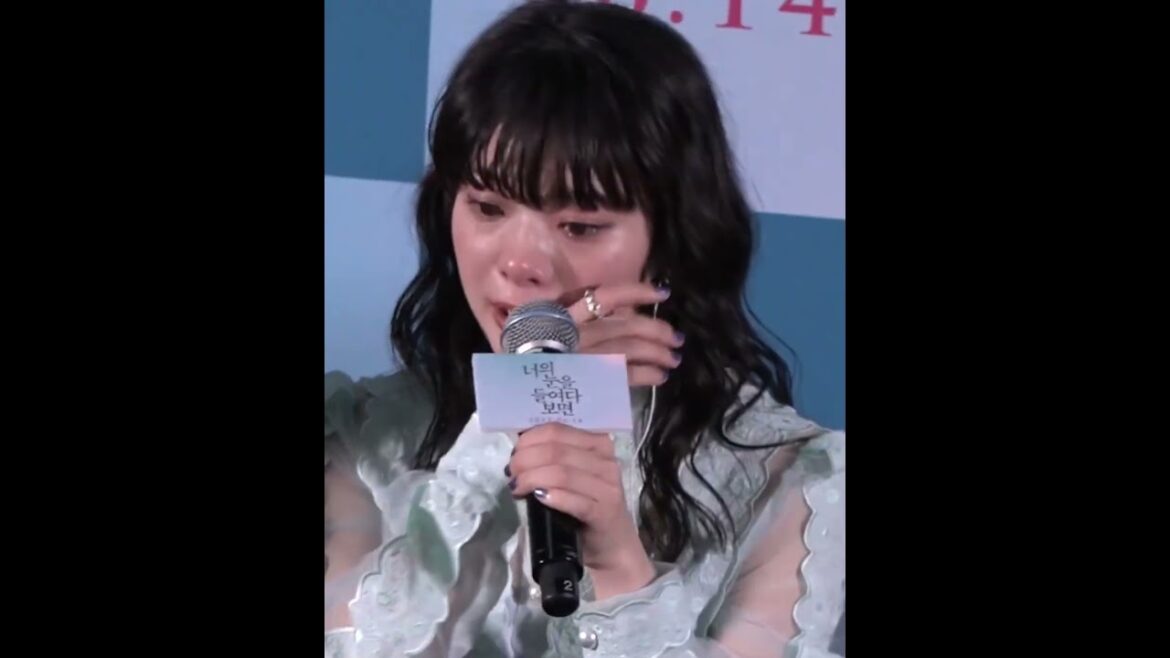役作りを振り返り綺麗な涙を流す岸井ゆきの #shorts