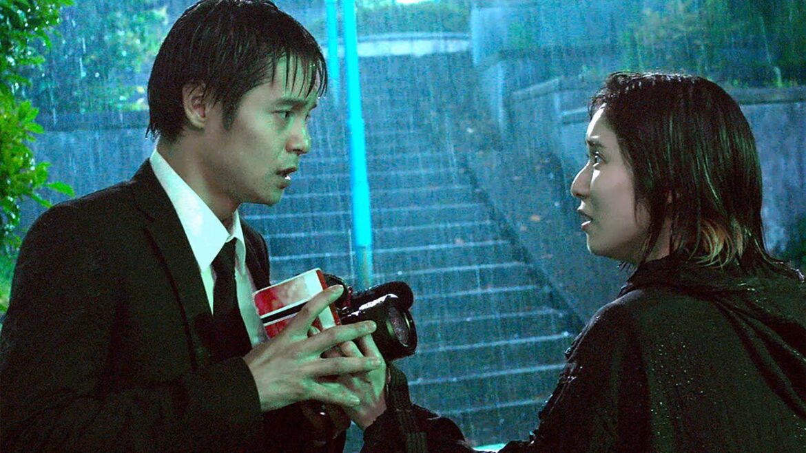 松岡茉優＆窪田正孝、ずぶぬれで本音ぶつけ合う　石井裕也監督最新作　映画「愛にイナズマ」特報
