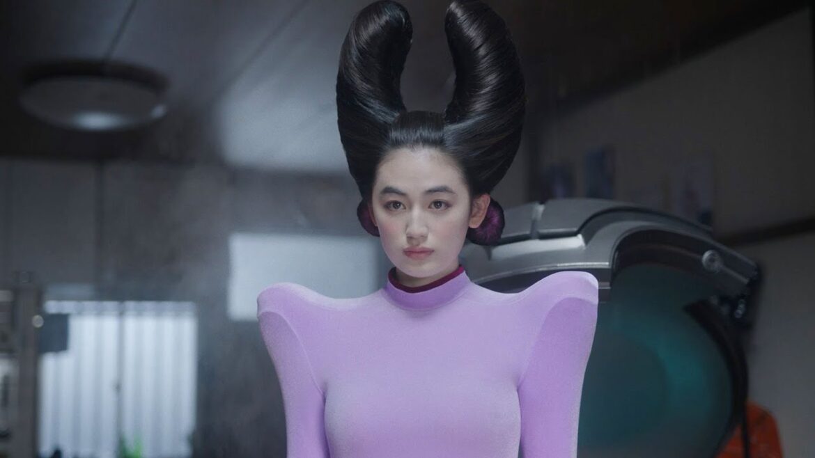 賀来賢人、宇宙人・八木莉可子の出現に困惑 レバテック新TVCM＆メイキング・インタビュー