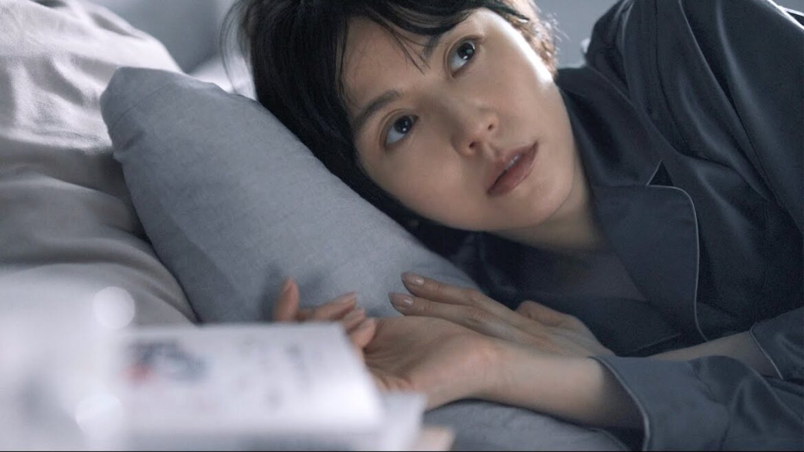 長澤まさみ、朝目覚めたら熱気漂うタイのベッドの上だった／クボタCM