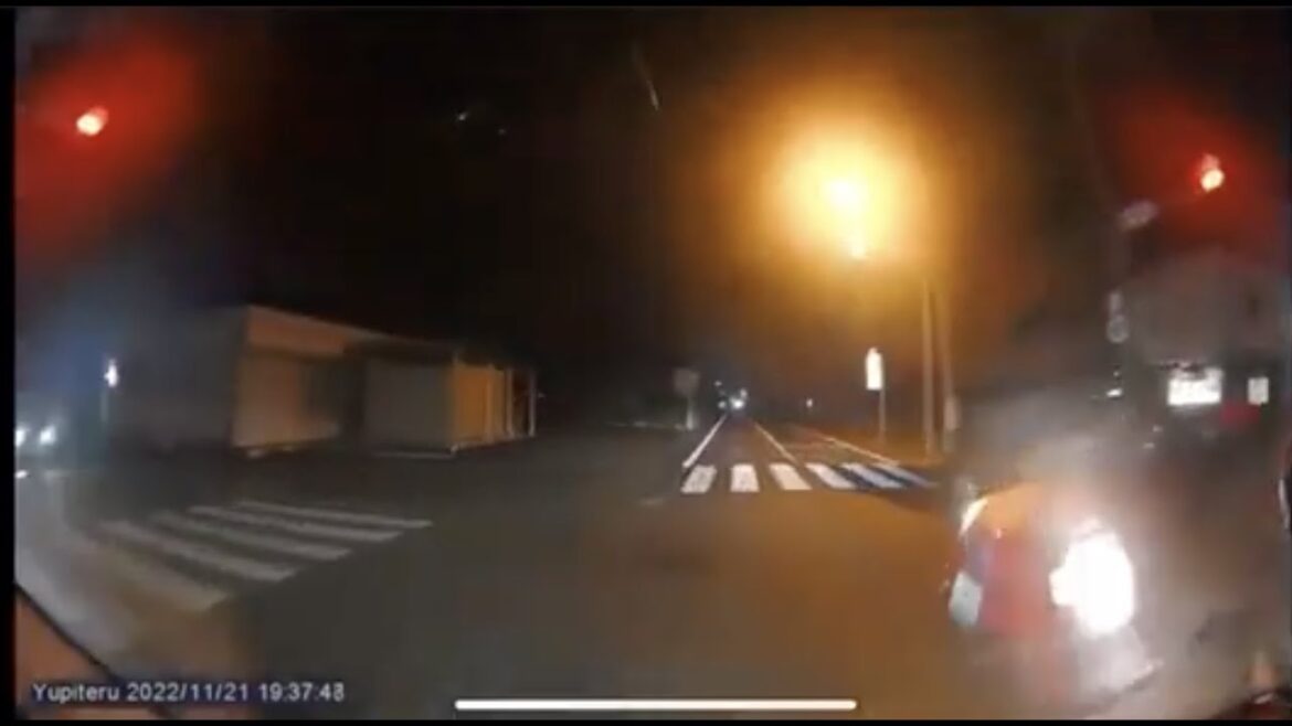 警察から帰ってきたSDカード、めっちゃ米津玄師