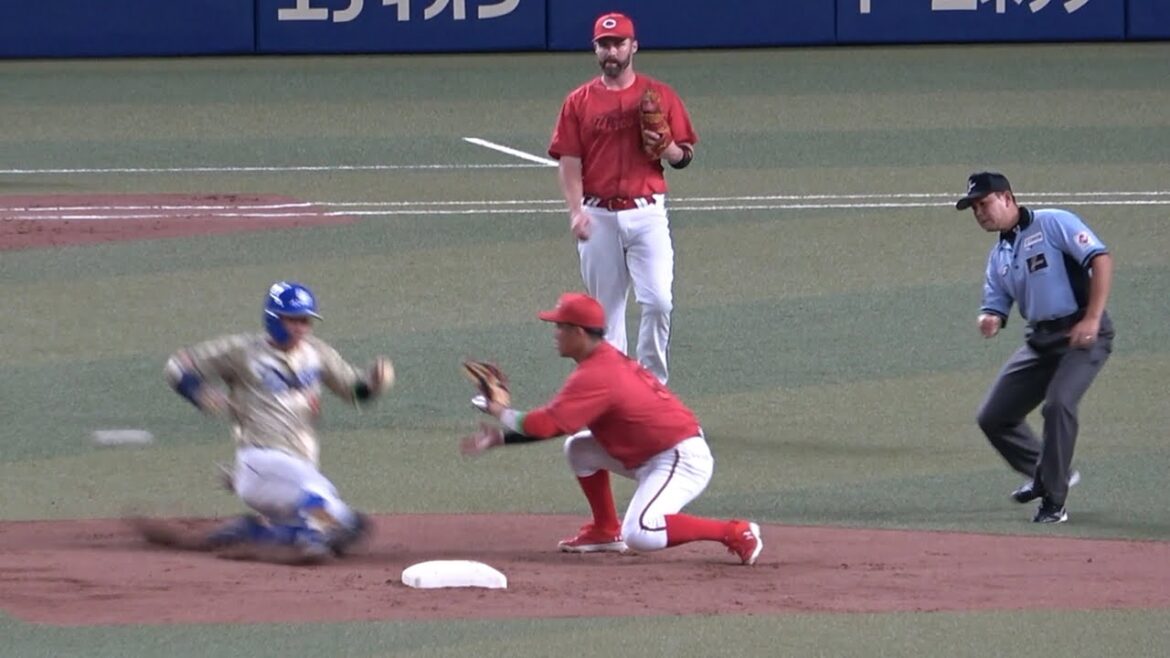 打ちまくる宇佐見のタイムリーツーベース！これで打率.563！！ (2023/07/07)