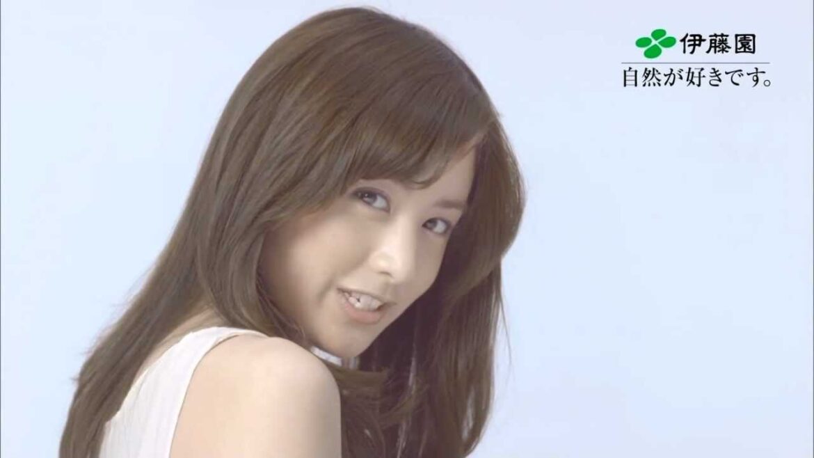 山本美月 CM 伊藤園 Stylee Sparkling ♪SCANDAL／太陽スキャンダラス