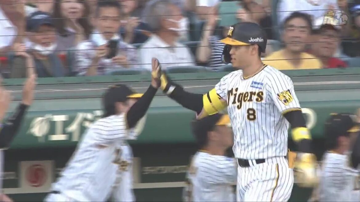 【会心の一撃】1回裏、 #佐藤輝明 選手が右中間第10号先制スリーランホームラン！目覚めの一発！【2023/7/17Ｔ－D】