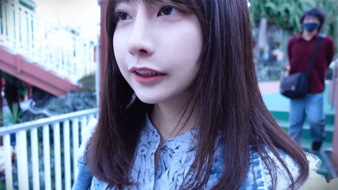 1人で遊園地に行ったらキモい男に付きまとわれた...