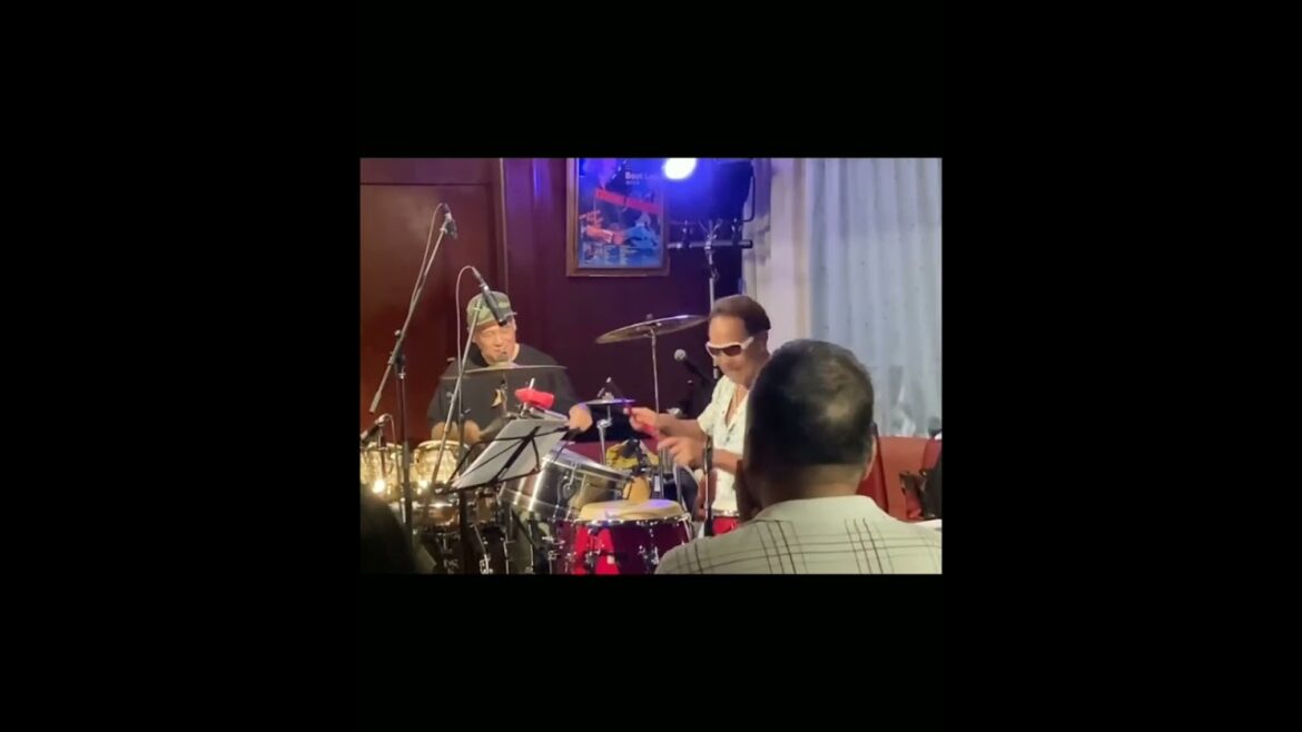 安藤弘(percussion)✕鈴木泰徳(drums)
