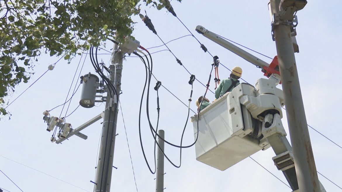災害時の停電に備え四国で初の合同訓練　高さ12ｍで復旧作業　高松市