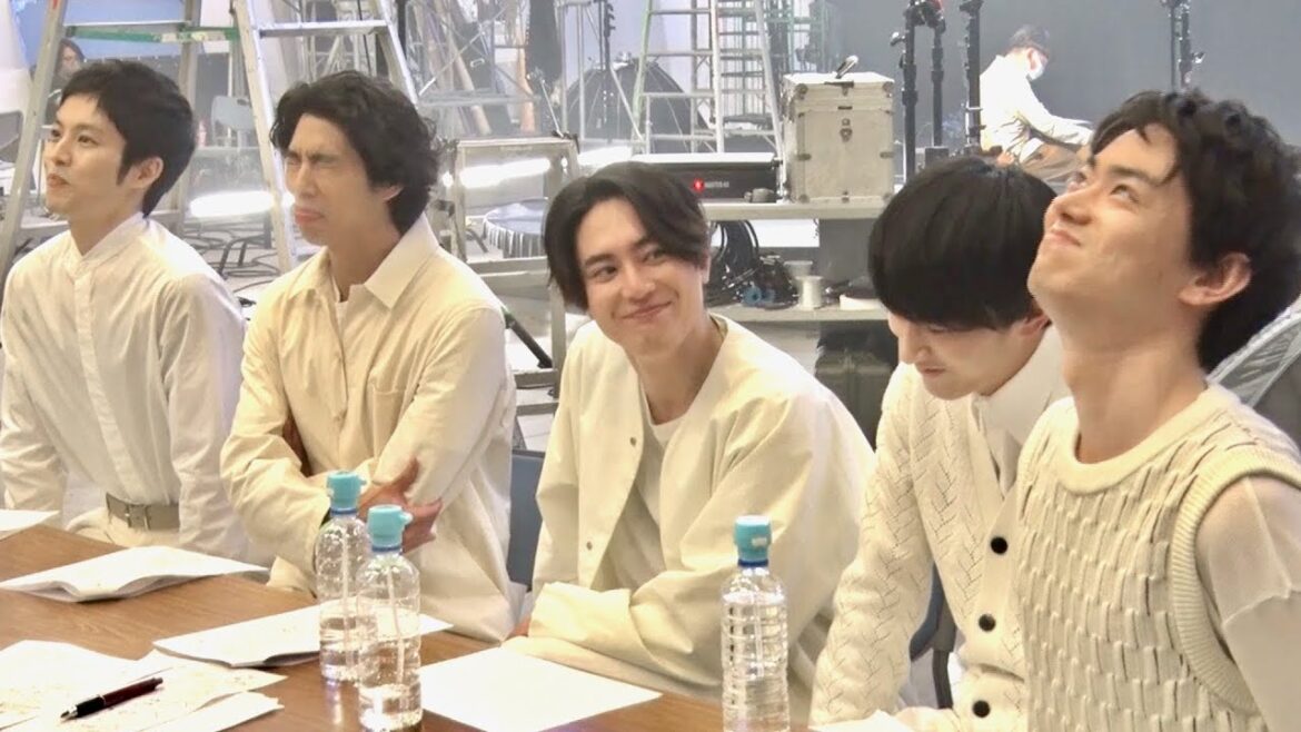 賀来賢人から始まるNG祭りに松坂桃李、菅田将暉、間宮祥太朗、杉野遥亮も吹き出す!?/花王「アタックZERO〜」CM+メイキング・インタビュー 賀来賢人から始まるNG祭りに松坂桃李、菅田将暉、間宮祥太朗、杉野遥亮も吹き出す!?/花王「アタックZERO〜」CM+メイキング・インタビュー