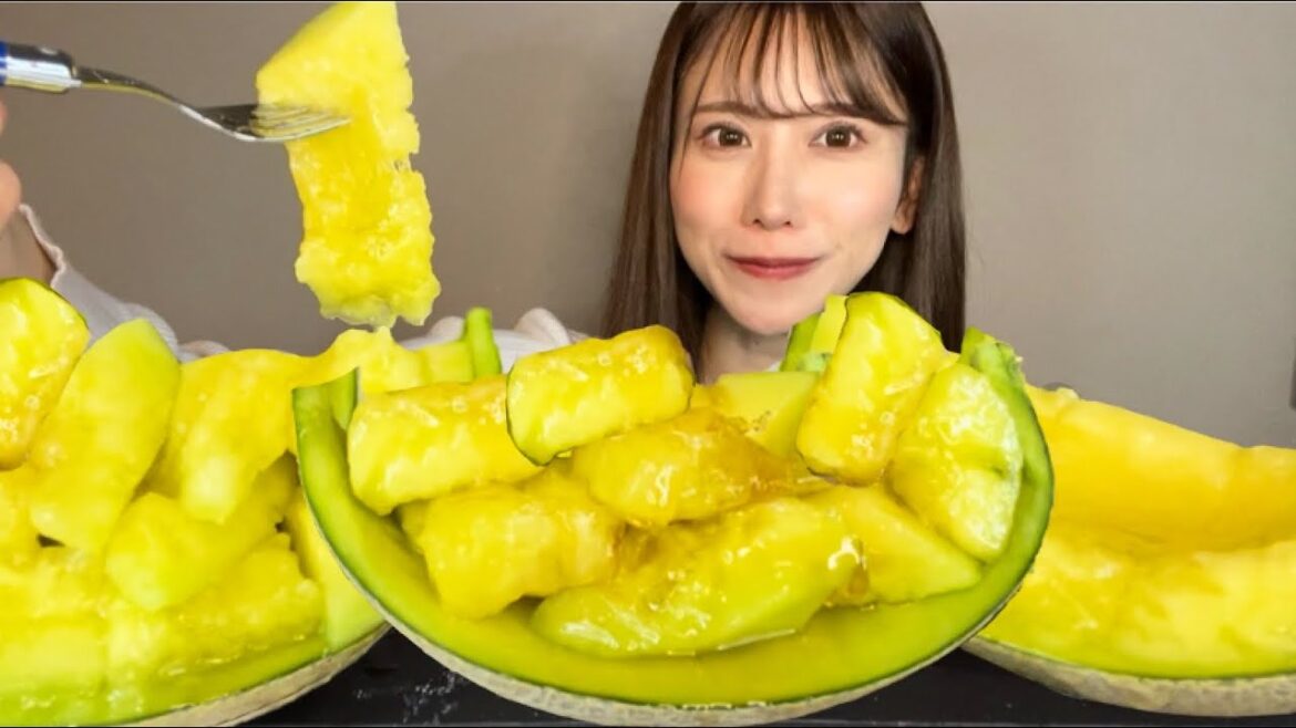 ジューシーすぎる完熟メロン飴🍈【ASMR mukbang】