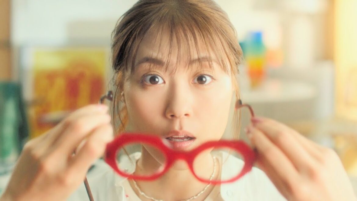 有村架純、気分をアゲて大事な友達を誘ってみよう！グリコポッキーCM＋メイキング・インタビュー