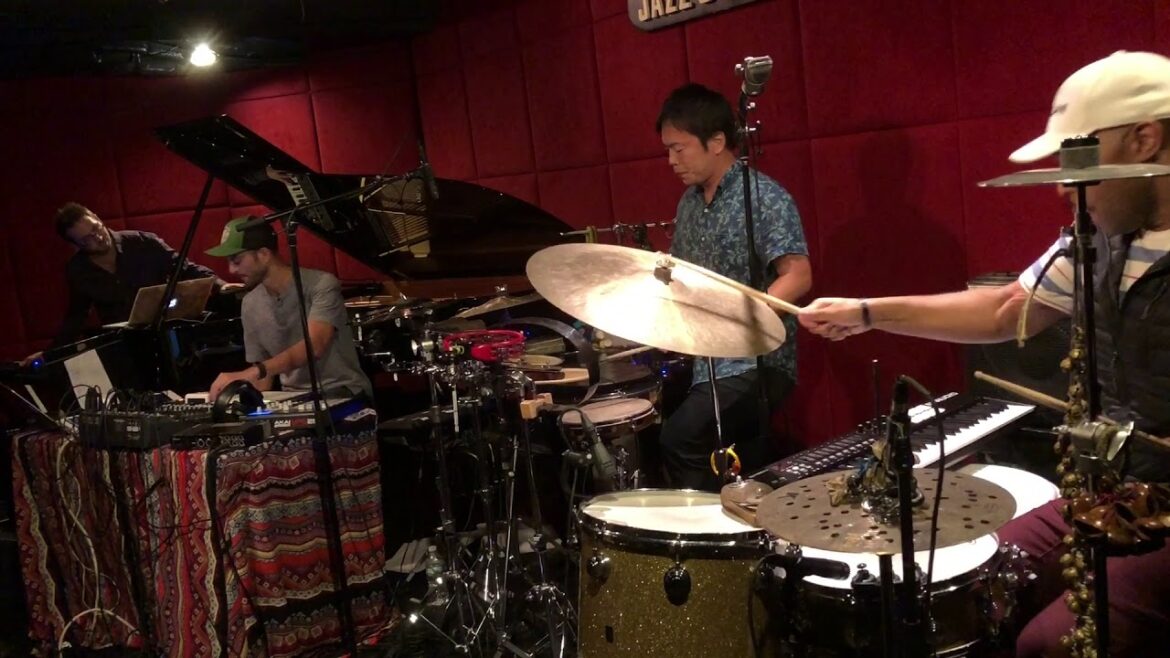 Eric Harland Electric Quartet live at The Jazz Standard /Lavender