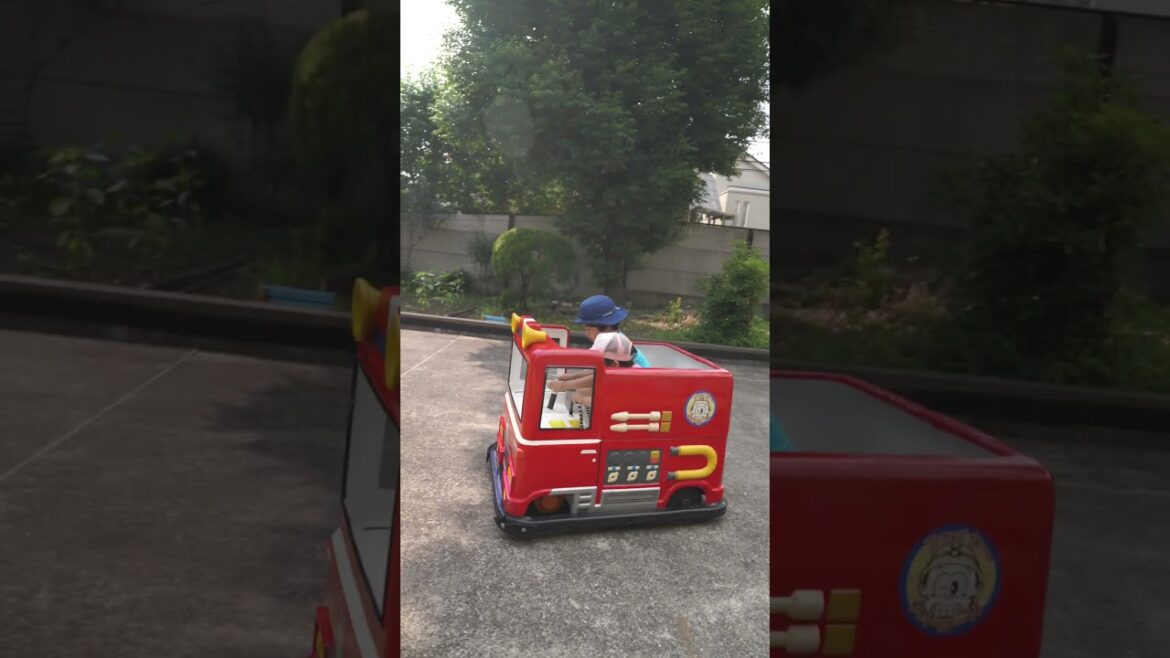 ゴーカートで自損事故を起こす5歳児#shorts