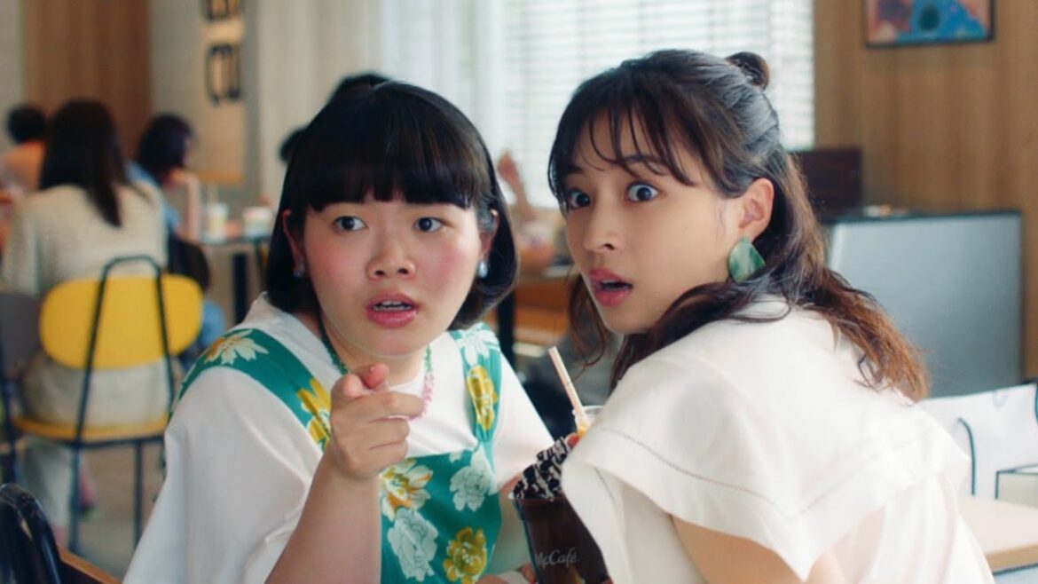 広瀬すず、富田望生、塙宣之 (ナイツ)  マクドナルド マックカフェ 「マックにフラッペがやってきた ごほうび」篇 TVCM