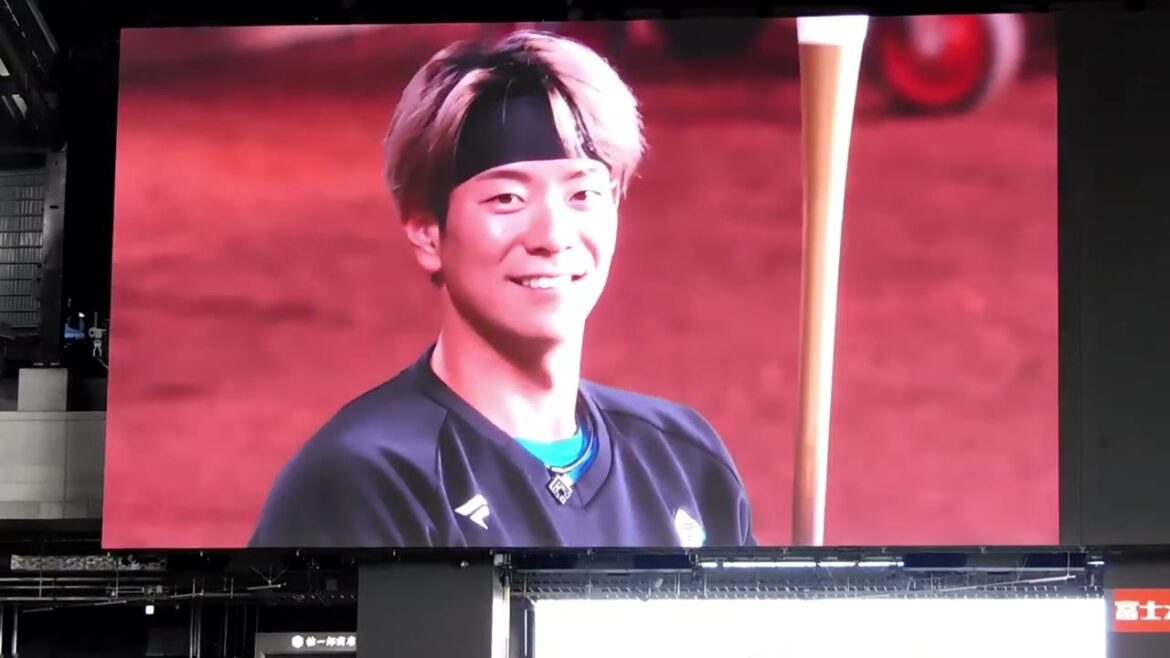 【日本ハム】大型ビジョンでファンサする選手たち（松本剛選手、今川選手、細川選手）【2023年11月8日】
