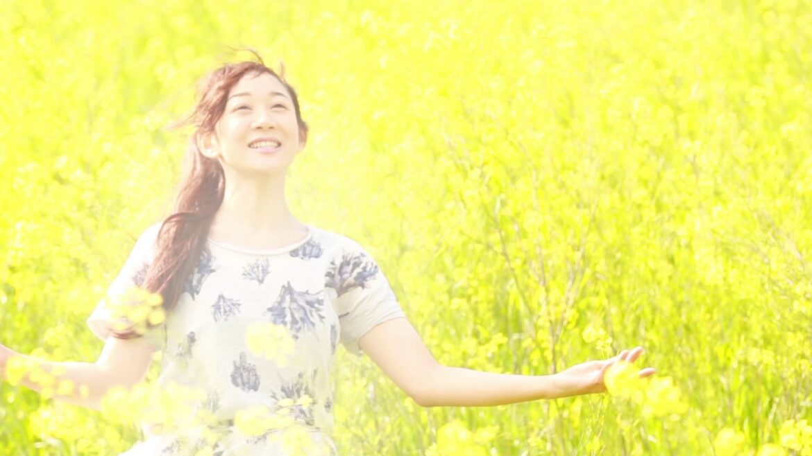 「白い扉」MV 上條 南 「白い扉」MV 上條 南