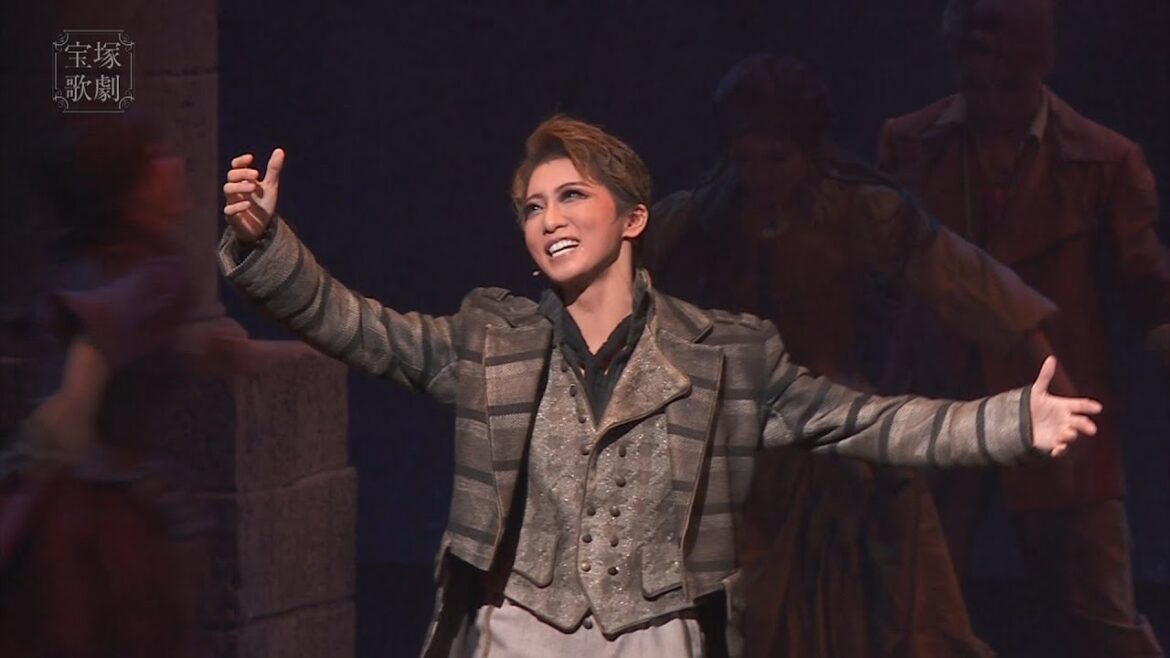 Takarazuka Revue Official promotional video “1789 －Les Amants de la Bastille－”