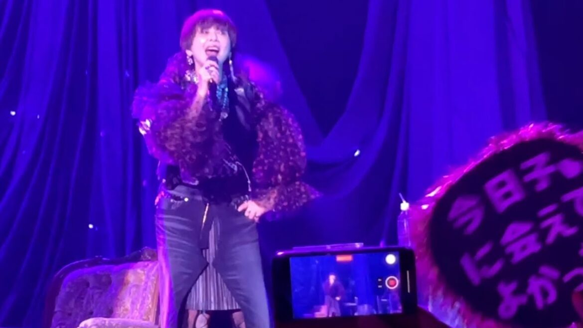 【今日の今日子】小泉今日子 TOUR 2023「KYOKO KOIZUMI CLUB PARTY 90's」Zepp ダイバーシティ東京　撮影タイム　「Fade Out」（2023年11月12日㈰）