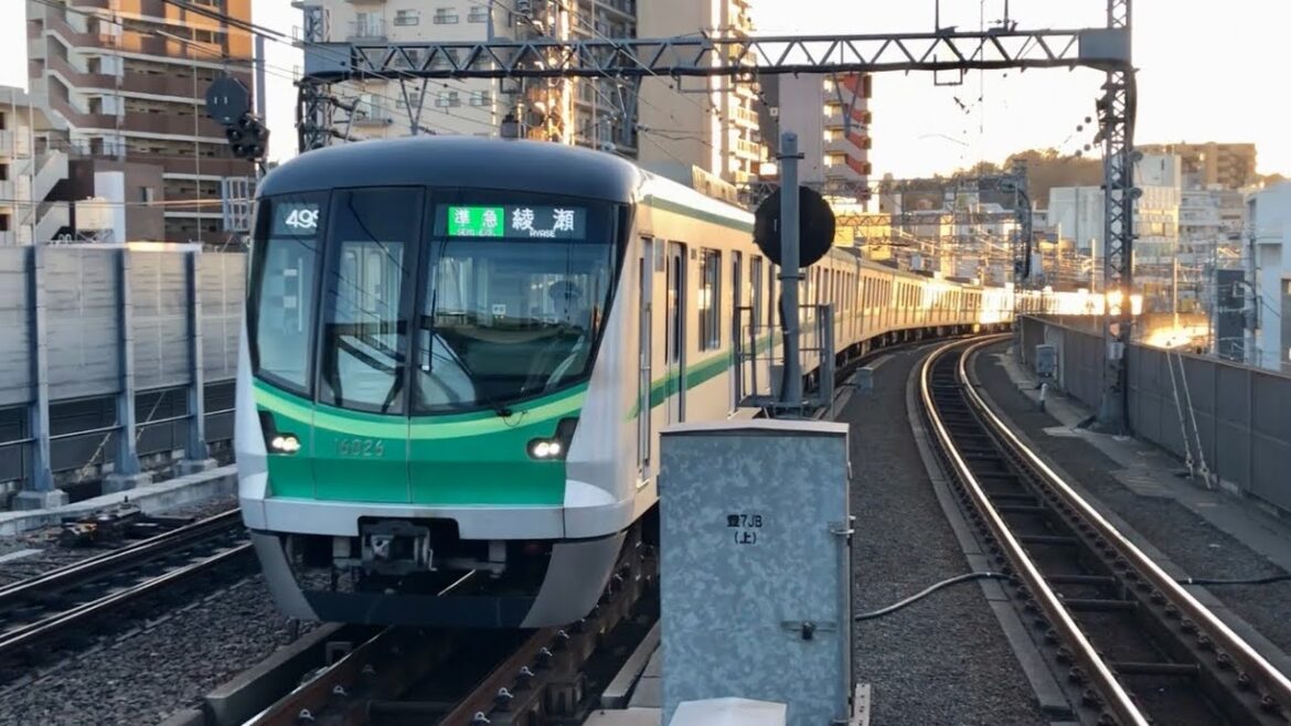 小田急線 準急 綾瀬行き 登戸駅（東京メトロ16000系16126F）