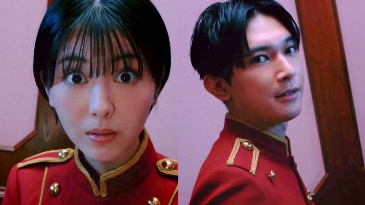 浜辺美波、吉沢亮に停電中のエレベーターで誘われる!?/ロッテ「ガーナチョコレート」WEB動画 浜辺美波、吉沢亮に停電中のエレベーターで誘われる!?/ロッテ「ガーナチョコレート」WEB動画