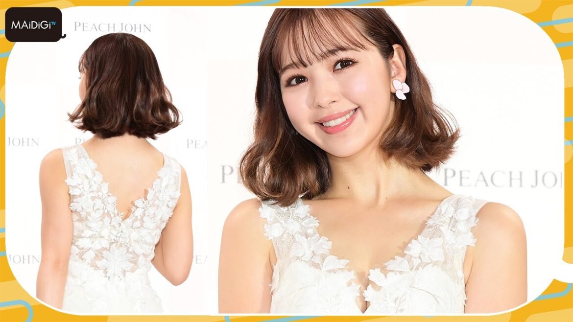 藤田ニコル、美デコルテ＆美背中全開！　レースドレスで「ミューズ感出してみました！」　PEACH JOHN 2023年新ブランドミューズ発表会