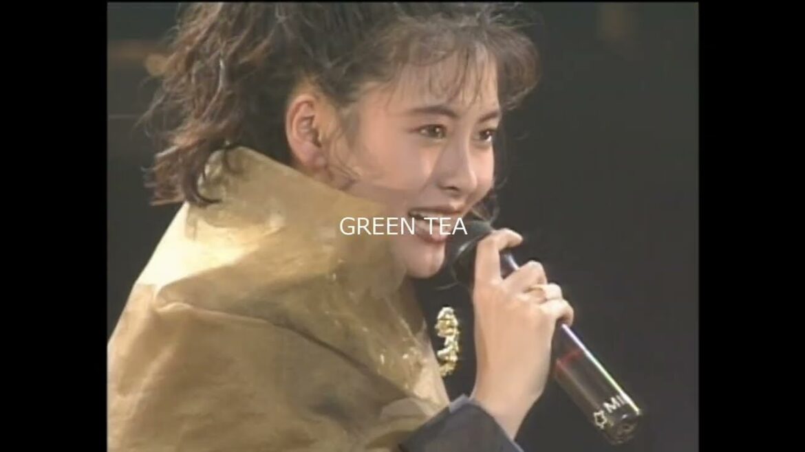 中山美穂　日本武道館　1989年5月11日（WHUU!! NATURAL Live at Budokan '1989）