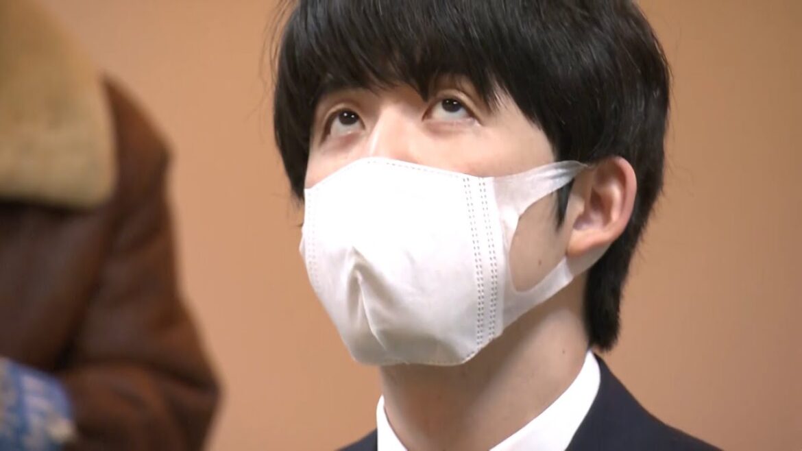 【藤井聡太八冠】見上げる先は…「タイトル20連覇？」 ALSOK杯・王将戦第4局  注目の検分