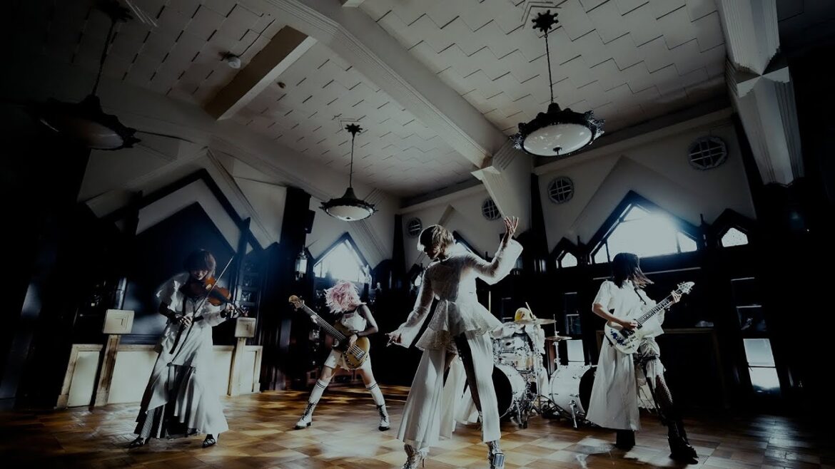 East Of Eden / Evolve [Extended Version] (Music Video)