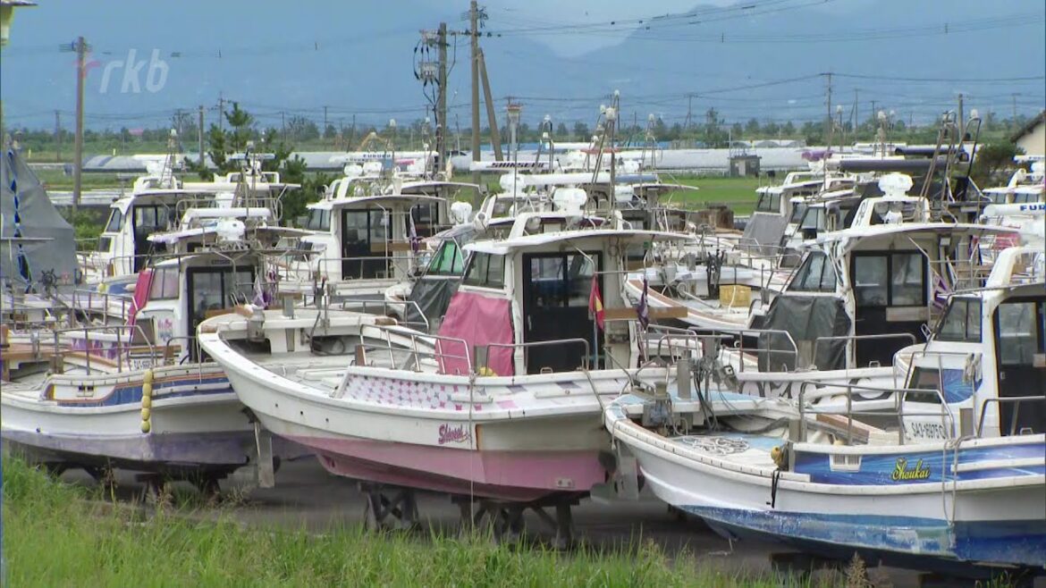 福岡は「５日昼前」に最接近、４日夜に強風域入り～台風４号ゆっくり北上中