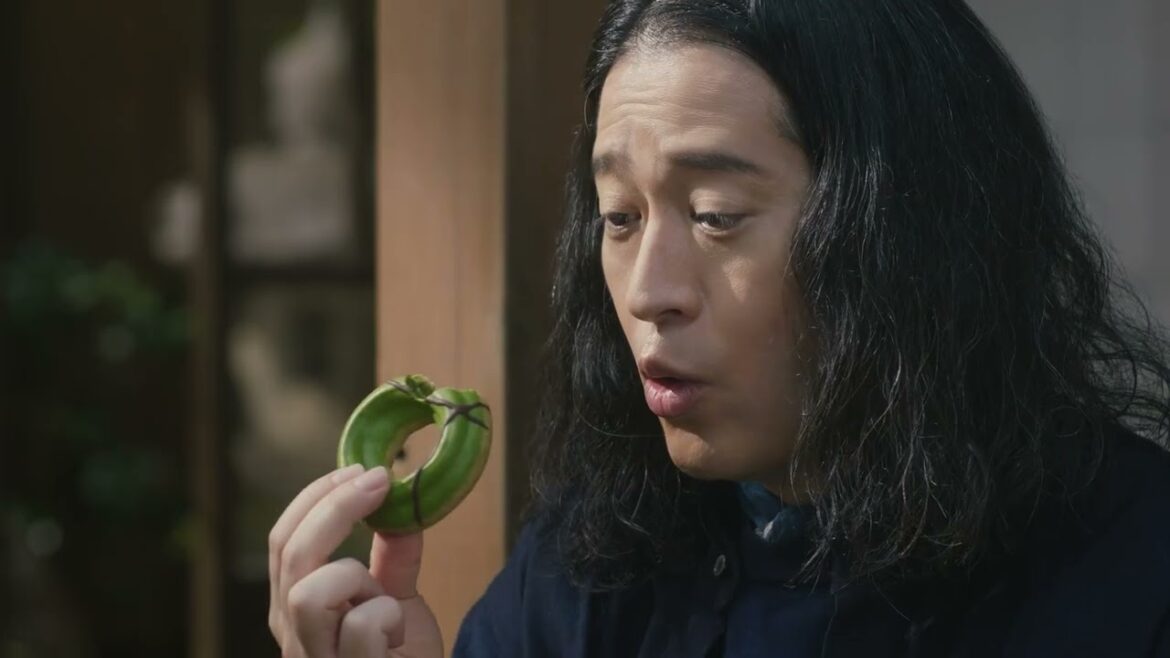 菅田将暉、ピース又吉直樹出演／ミスタードーナツ新CM「祇園辻利 第一弾『お、濃い』」篇