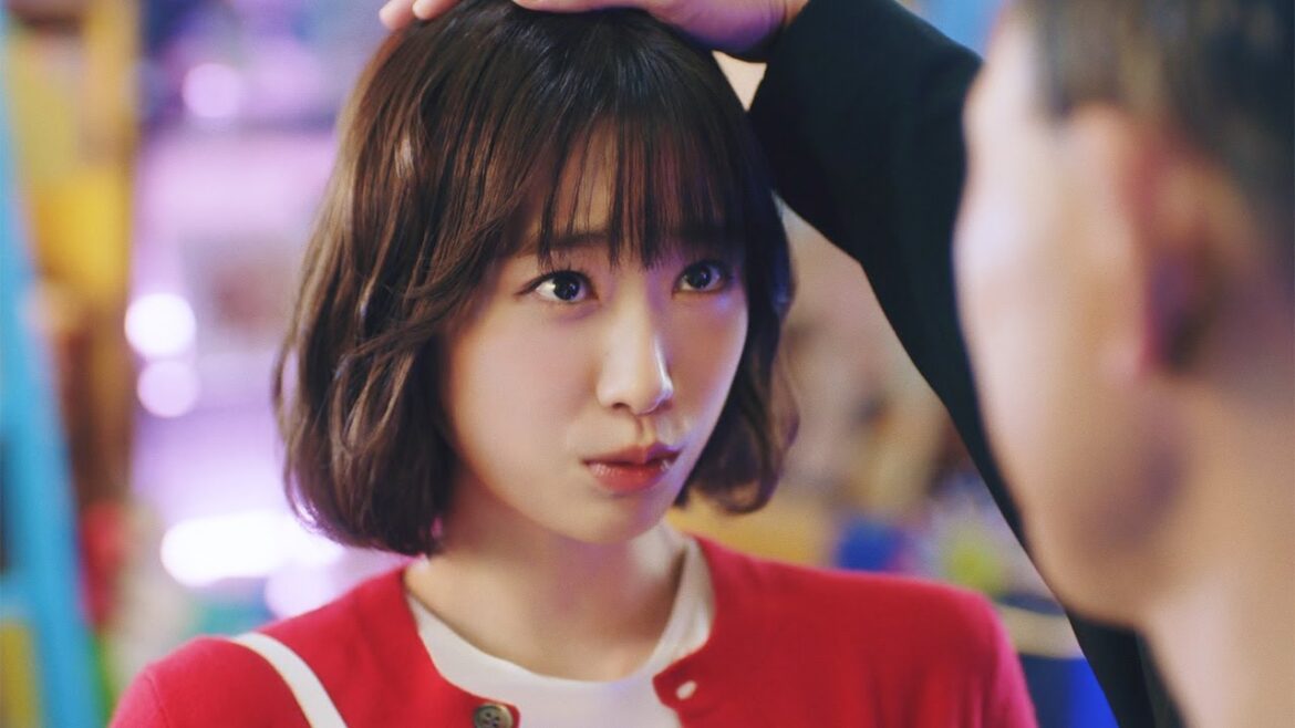 髙橋ひかる、オードリー春日とラブラブカップルに　2人のイチャイチャぶりに雨宮天はあきれ顔？　「DMM TV」新CM