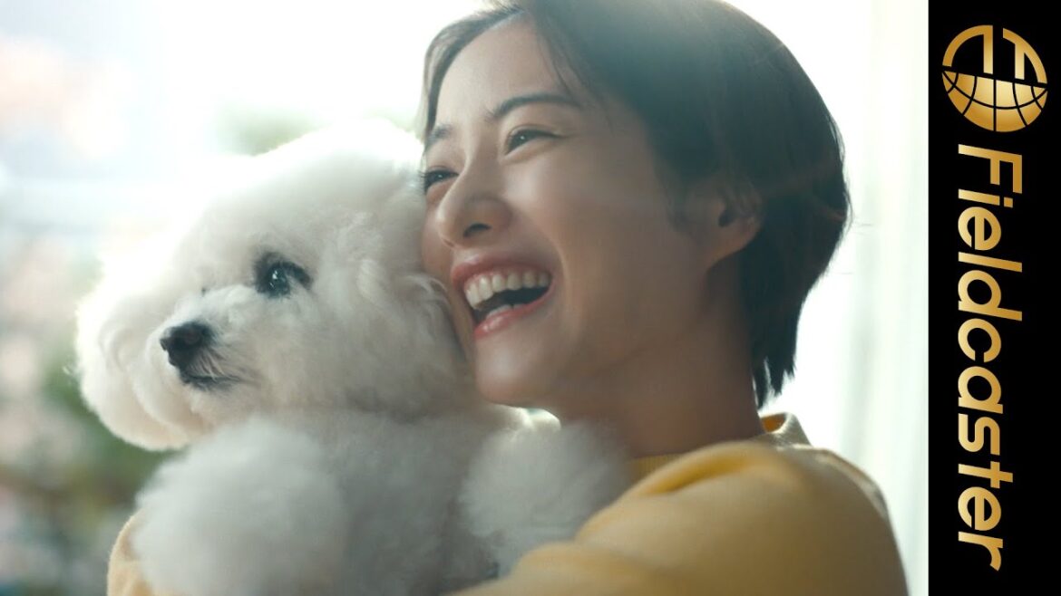 石原さとみ、もふもふの愛犬にデレる様子がかわいい！