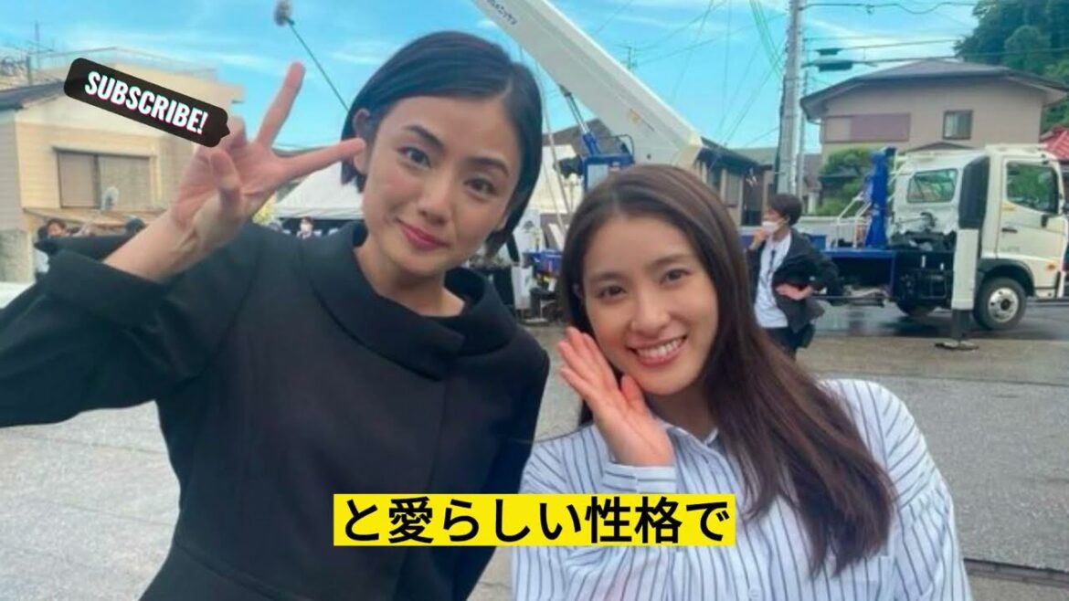 「土屋太鳳インスタグラムの謎の背景人物が判明！」