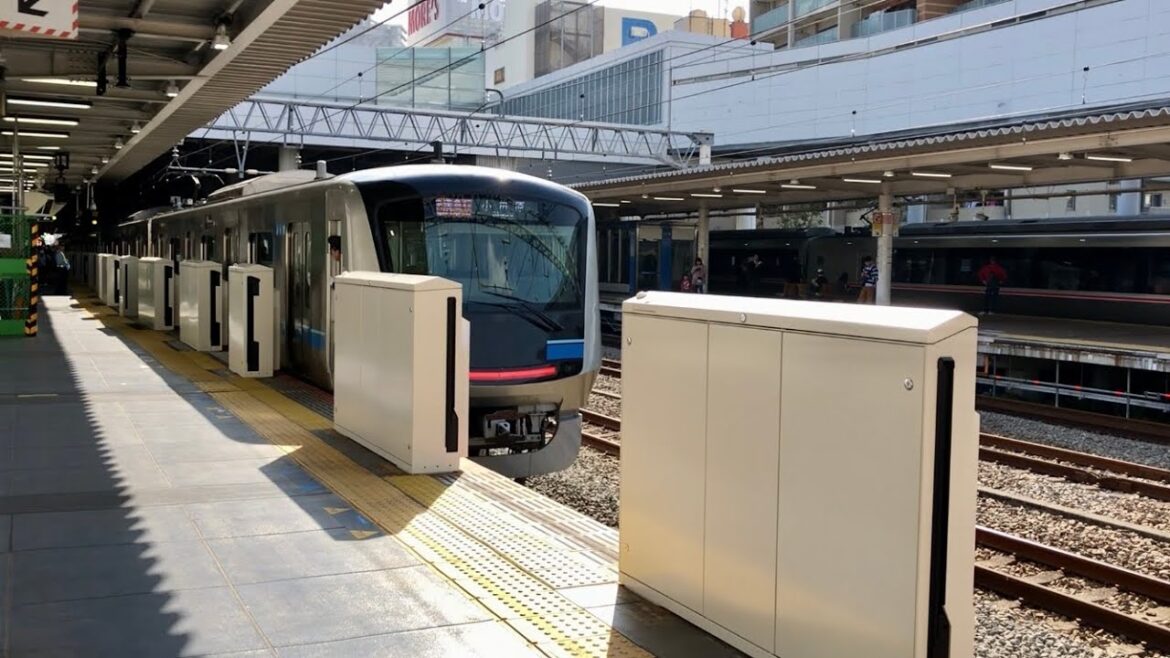 小田急線 相模大野駅 2番ホーム ホームドア設置