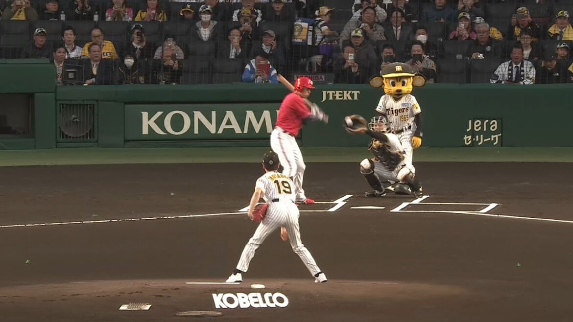 俳優 山崎育三郎 始球式 2024/4/9 阪神 vs. 広島 1回戦 ＠甲子園