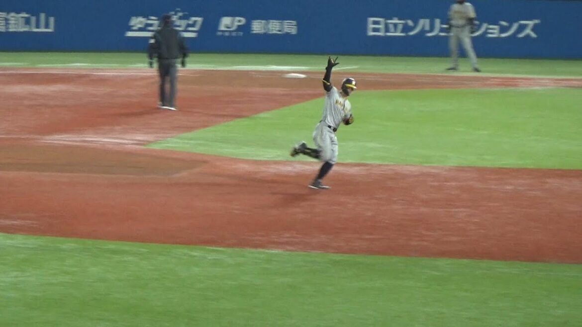 【延長10回決勝弾】阪神タイガース・佐藤輝明の第１号決勝ホームラン～六甲おろし＠神宮