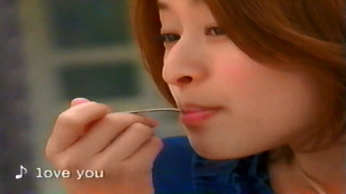 島袋寛子 グリコ 10種の野菜とアロエのヨーグルト CM 島袋寛子 グリコ 10種の野菜とアロエのヨーグルト CM