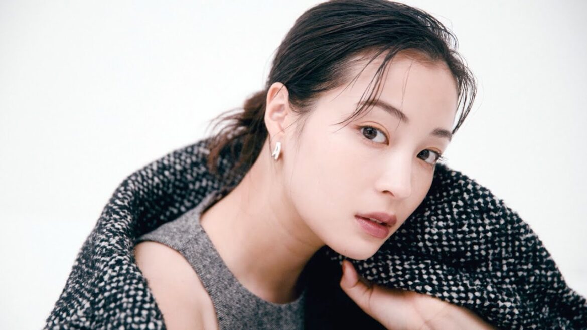 広瀬すず、ファッションブランド「CLANE」と初コラボ！CLANE×広瀬すず 制作過程密着＆インタビュー動画