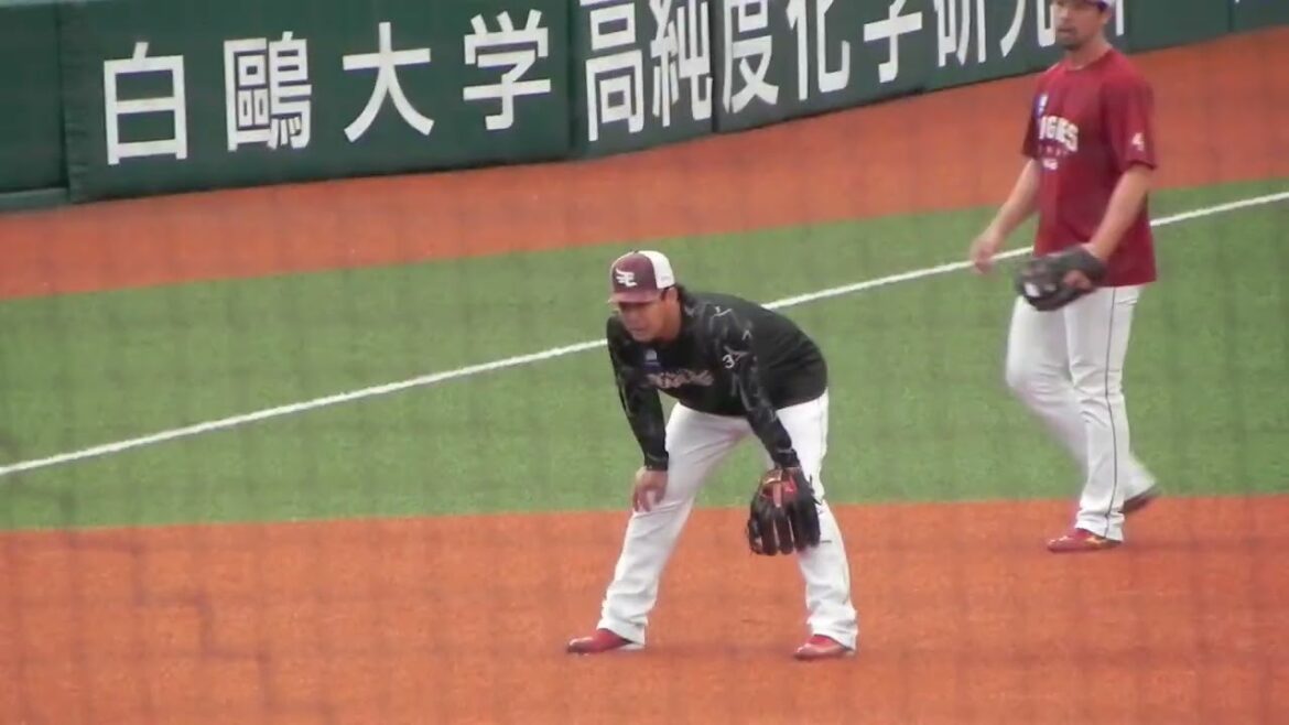 ノック　【浅村栄斗選手&阿部寿樹選手】東北楽天ゴールデンイーグルス　試合前練習　ベルーナドーム　 2024年4月21日