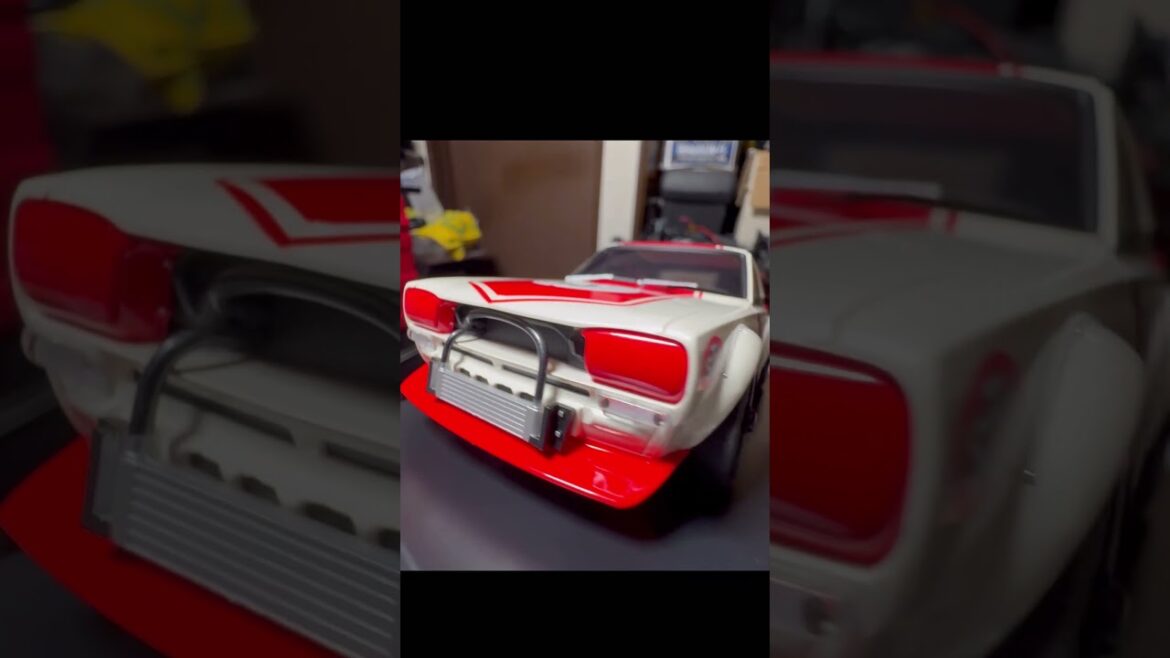 【☆STAGE7次なる刺客現る！巷で噂のスカイライン GT-R KPGC10 レット゛パッケージがやって来た！ミニッツAWD MA-020ハコスカレーシング】 #ラジコン #shorts #ミニッツ