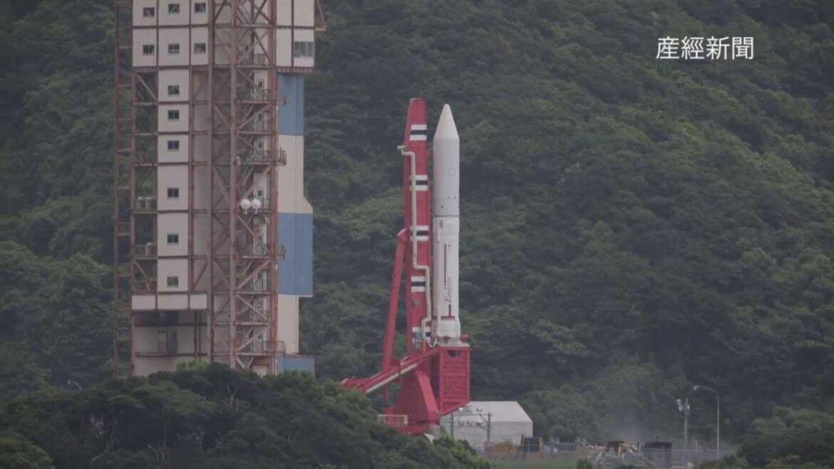 イプシロンロケット機体初公開